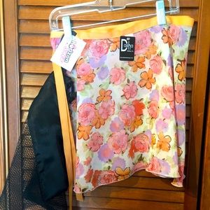 Dasha Wrap Skirt Floral Print Ladies One Size New